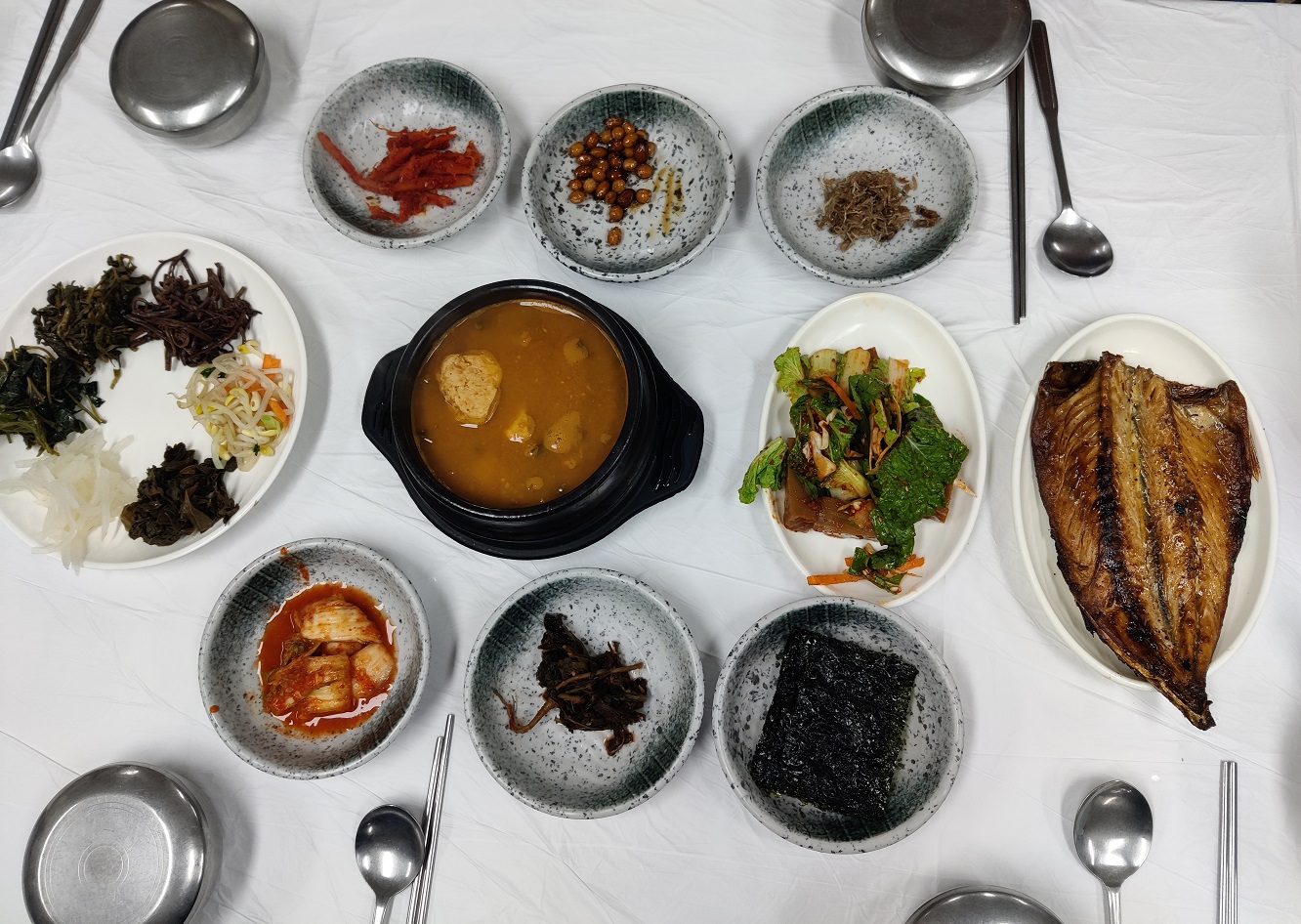 yeongju Confucian Academy